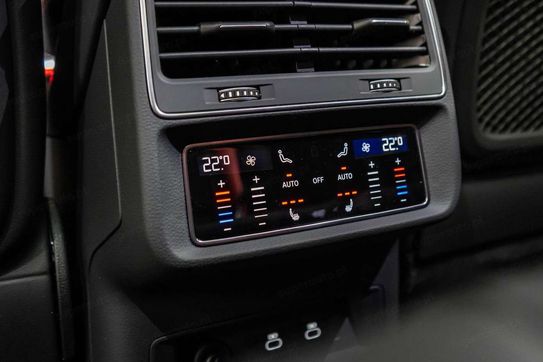 Audi Q7 SQ7 TFSI quattro