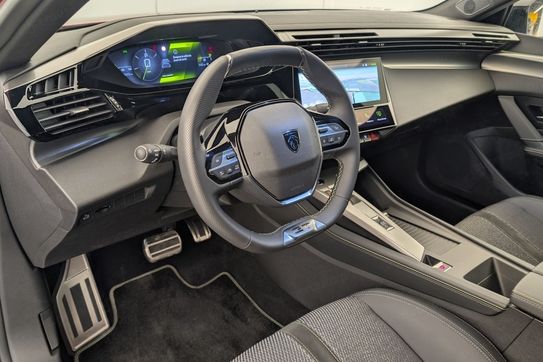 Peugeot 408 GT 1.2 mHEV e-DCS6