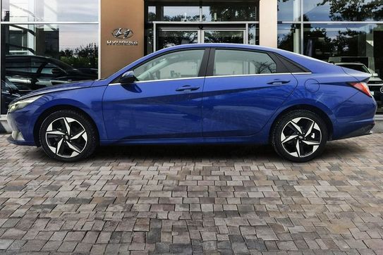 Hyundai Elantra 1.6 Smart CVT