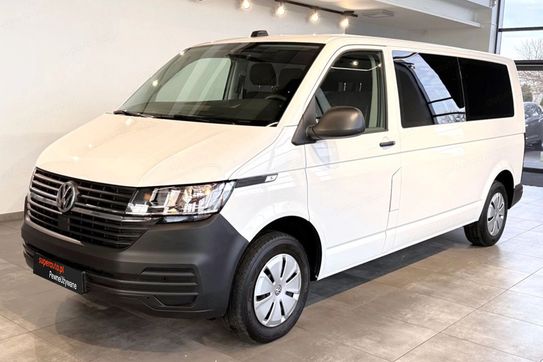 Volkswagen Transporter Kombi L2H1
