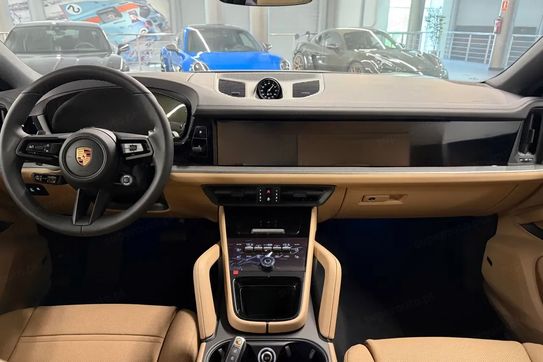 Porsche Cayenne Coupe E-Hybrid
