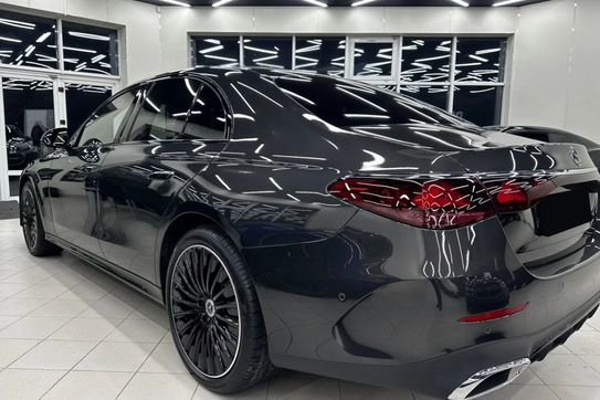 Mercedes Klasa E 220 d 4-Matic AMG