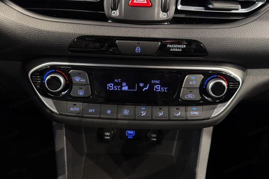 Hyundai i30 1.5 T-GDI DCT