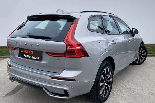 Volvo XC60 B4 B Plus Dark