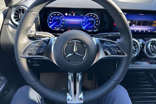 Mercedes EQA 250+ Progressive