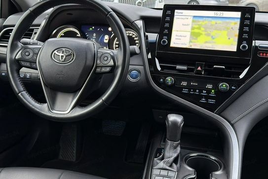 Toyota Camry 2.5 Hybrid Prestige