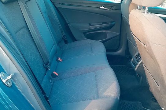 Volkswagen Golf VIII 1.5 eTSI Life DSG