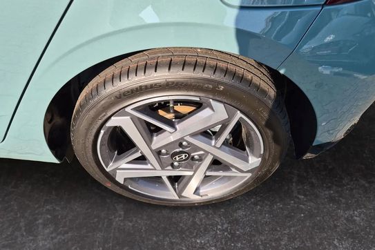 Hyundai i20 1.0 T-GDi Smart DCT