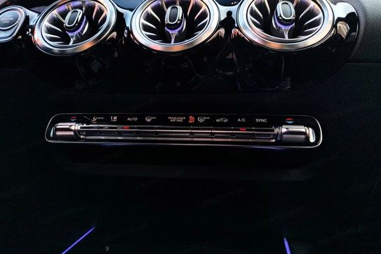 Mercedes B Klasa 220 4MATIC AMG Line