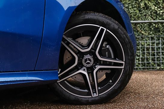 Mercedes Klasa A 200 AMG Line