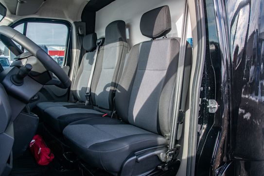 Renault Master L3 Zabudowa Wystawowa TYP PRO