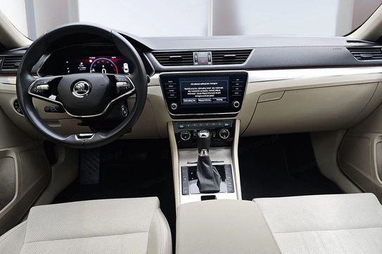 Skoda Superb 2.0 TSI Style DSG