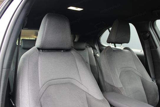 Lexus UX 300h Business