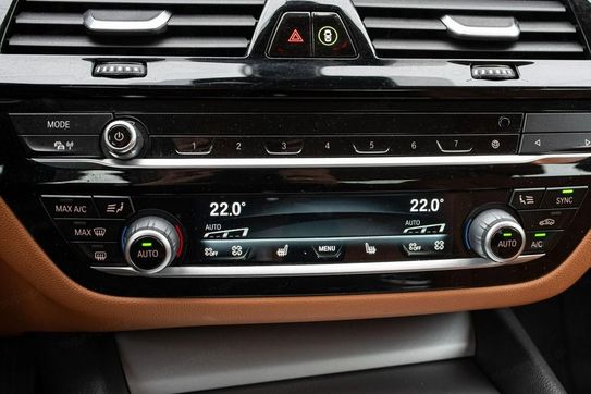 BMW Seria 5 Touring 520i
