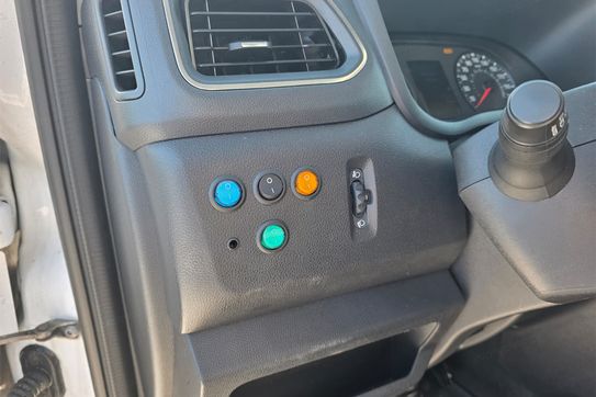 Renault Master Autolaweta Pomoc Drogowa