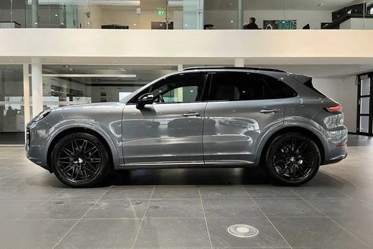 Porsche Cayenne Black Edition