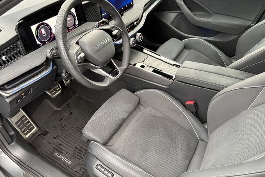 Skoda Superb 2.0 TSI Sportline DSG