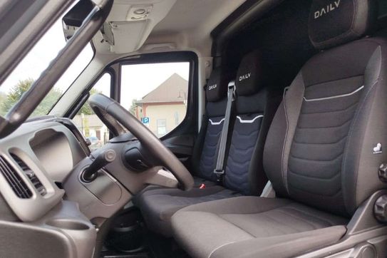 Iveco Daily 35S18 Plandeka