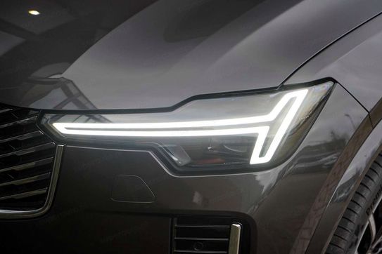 Volvo XC90 B5 AWD Plus Bright