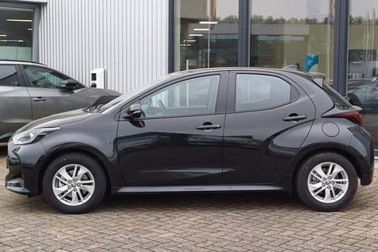 Toyota Yaris Comfort 1.5 Hybrid