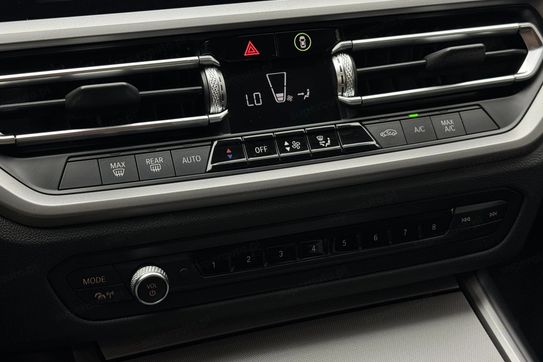 BMW Seria 3 318d aut