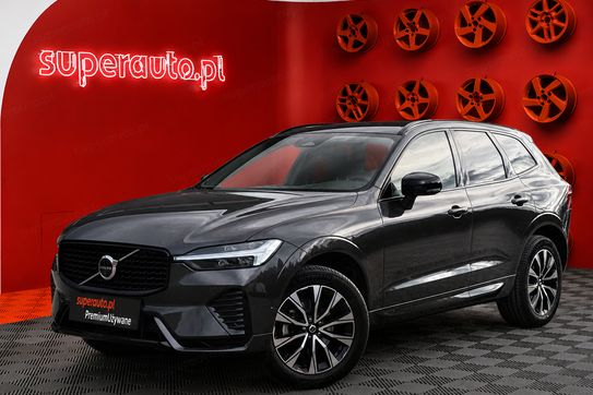 Volvo XC60 B5 B AWD Plus Dark aut