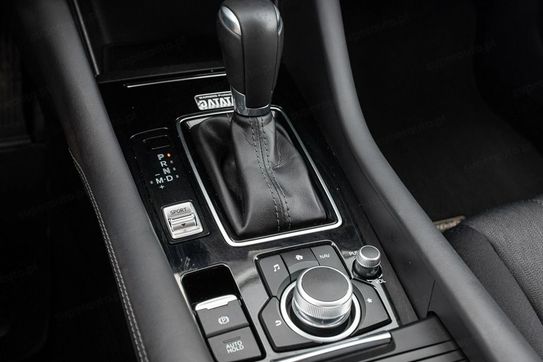 Mazda 6 2.0 Center-Line