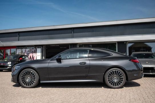 Mercedes CLE 300  4-Matic AMG Line