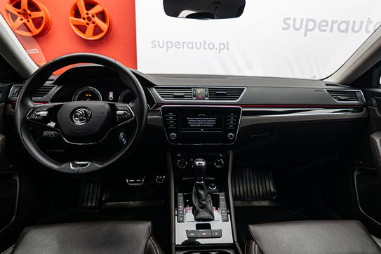 Skoda Superb 1.4 TSI Plug-In Hybrid L&K DSG