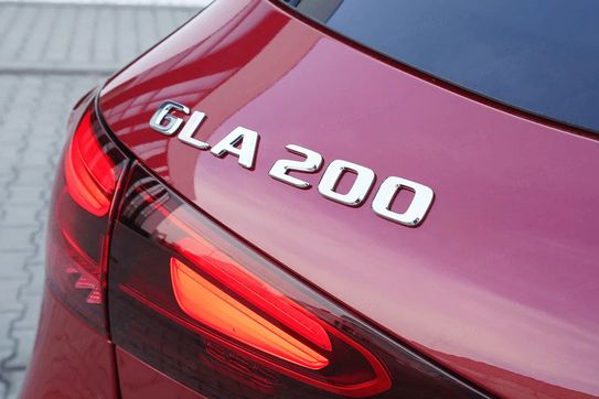 Mercedes GLA 200 AMG Line