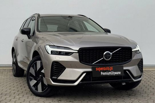 Volvo XC60 T8 Plug-In Hybrid AWD Ultra Dark