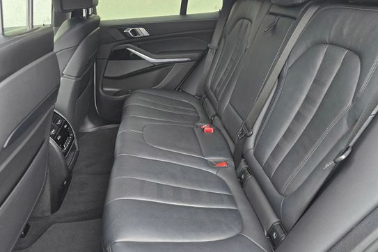 BMW X5 M50d