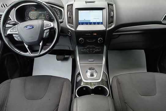 Ford S-MAX Titanium