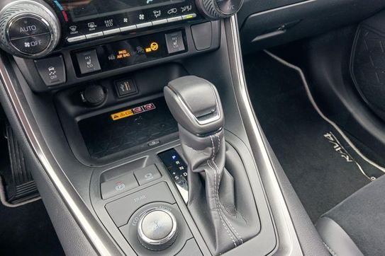Toyota RAV4 GR Sport 2.5 Hybrid Dynamic Force