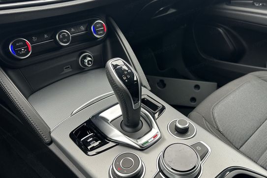 Alfa Romeo Stelvio 2.0 Turbo Sprint Q4