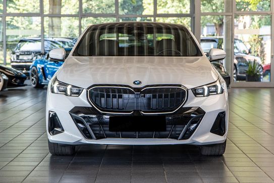 BMW Seria 5 520d xDrive M Sport