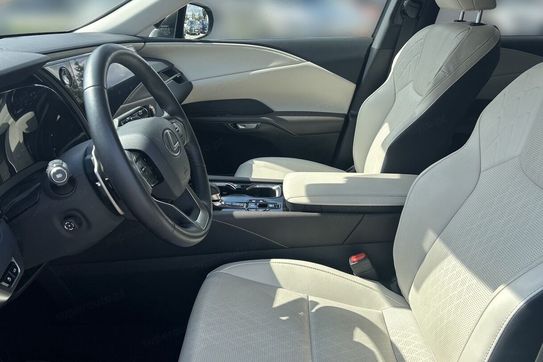 Lexus RX 450H+ F Sport Design