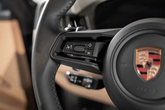 Porsche Cayenne Coupe Black Edition