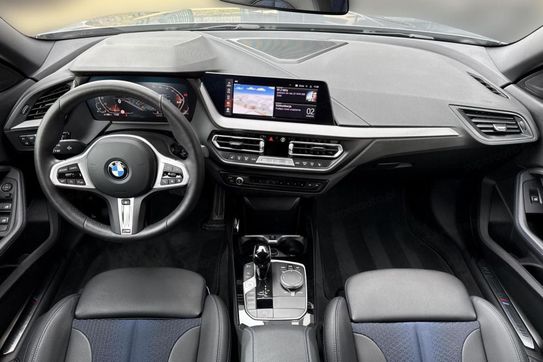 BMW Seria 2 218i M Sport aut