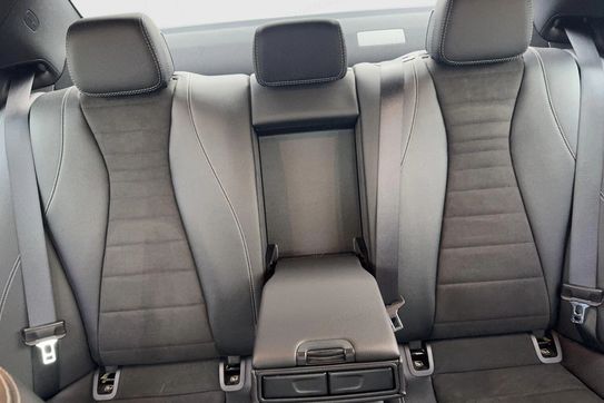 Mercedes E Klasa 220 d 4MATIC AMG Line