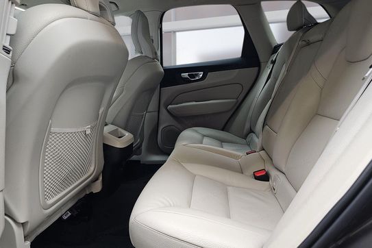 Volvo XC60 B4 D AWD Inscription