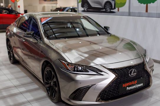 Lexus ES 300h F Sport Edition