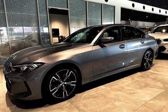 BMW Seria 3 318i M Sport