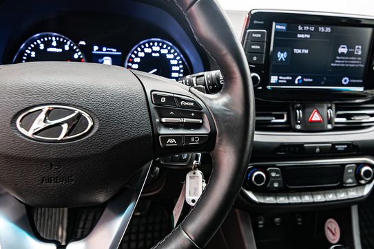 Hyundai i30 1.5 T-GDI Smart DCT