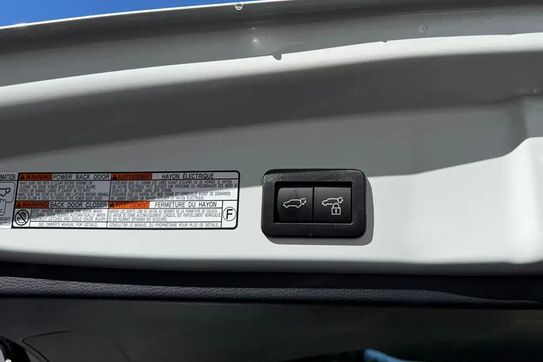 Toyota Corolla Cross Style 2.0 Hybrid