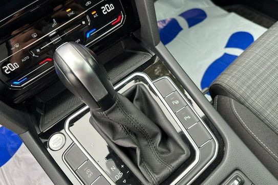 Volkswagen Passat 1.5 TSI