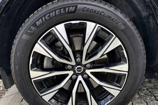 Volvo XC60 B4 D AWD Plus Dark