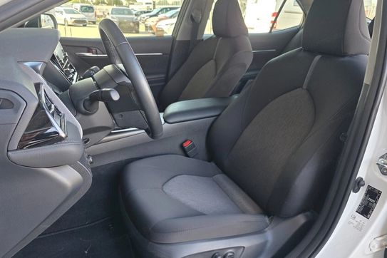 Toyota Camry 2.5 Hybrid Comfort Cvt