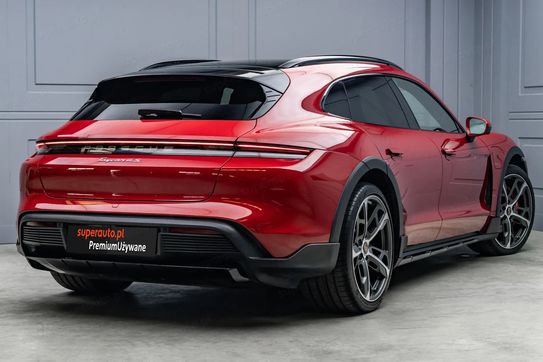Porsche Taycan 4S Cross Turismo