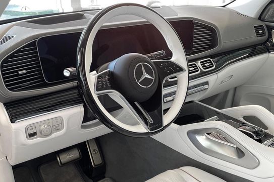 Mercedes GLS Maybach 600 4-Matic